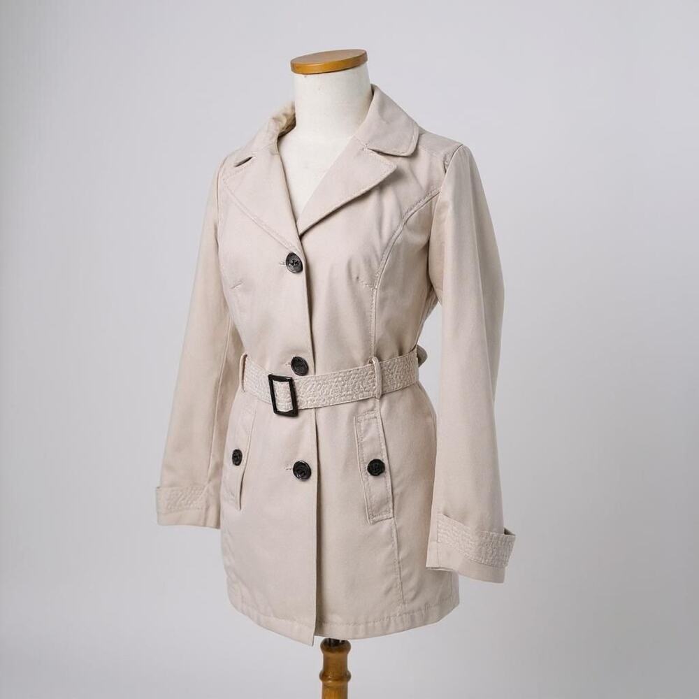 Classic Trench Coat raincoat water and wind proof Tan MED Heritage quiet luxury